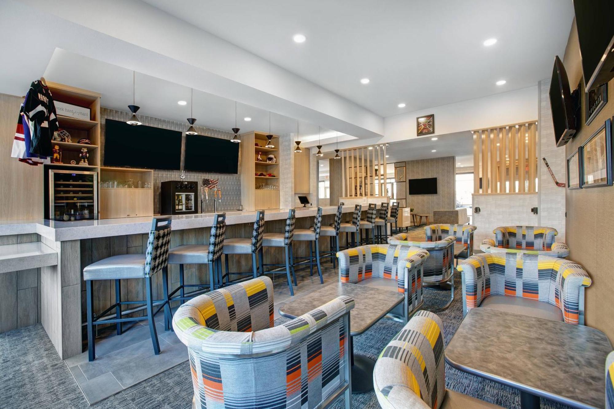 Towneplace Suites By Marriott Phoenix Glendale Sports & Entertainment District Extérieur photo