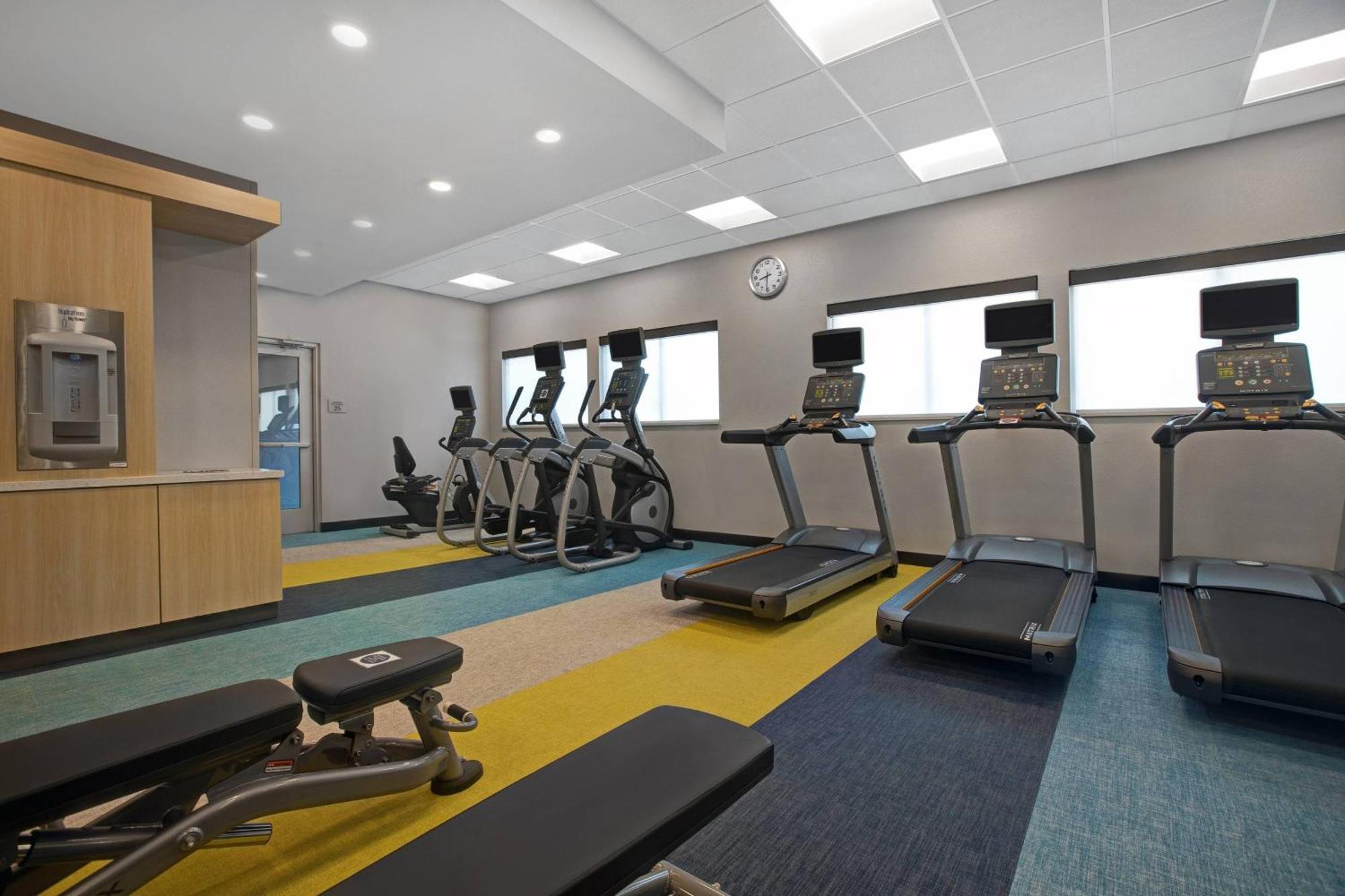 Towneplace Suites By Marriott Phoenix Glendale Sports & Entertainment District Extérieur photo