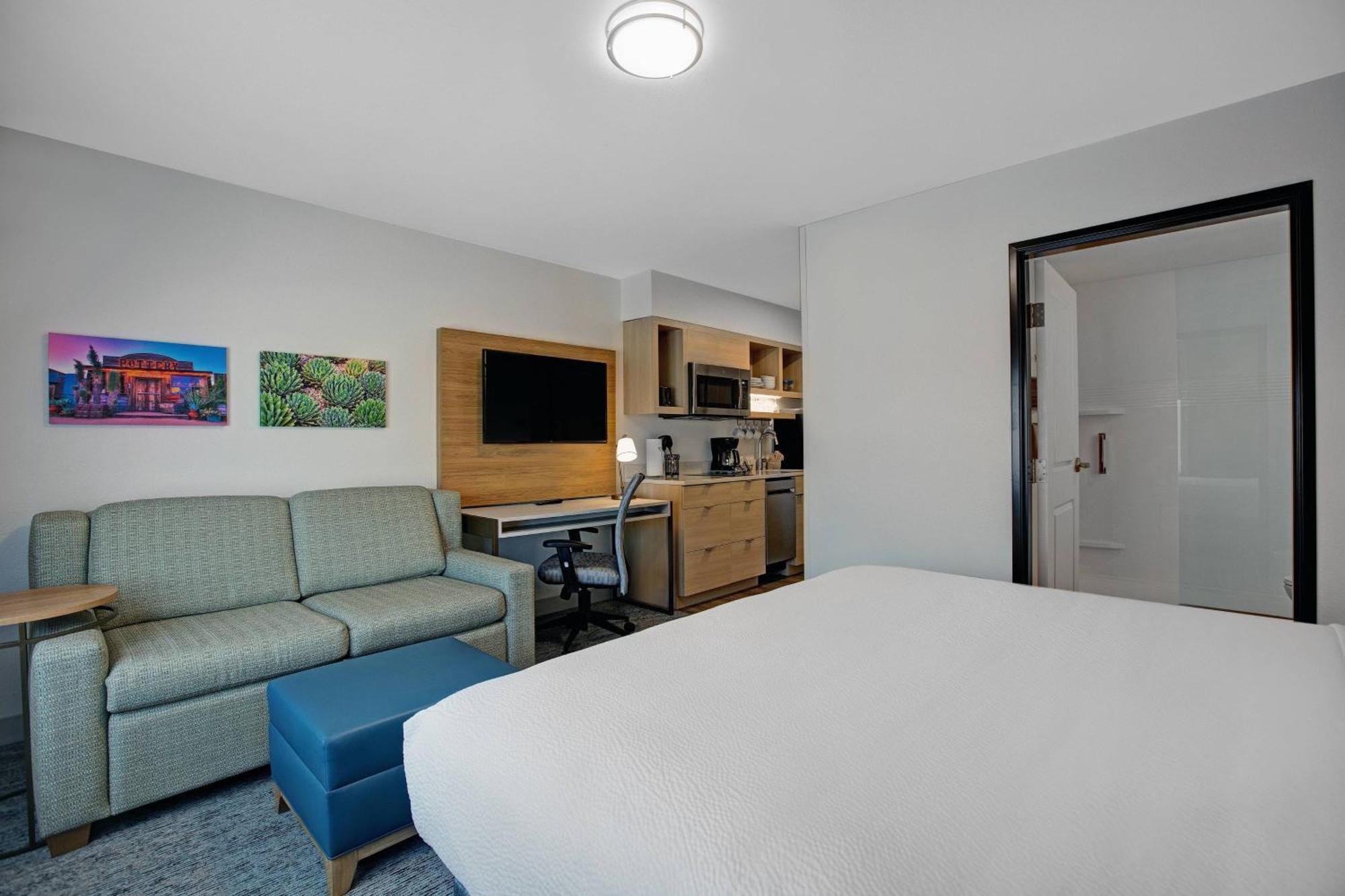 Towneplace Suites By Marriott Phoenix Glendale Sports & Entertainment District Extérieur photo