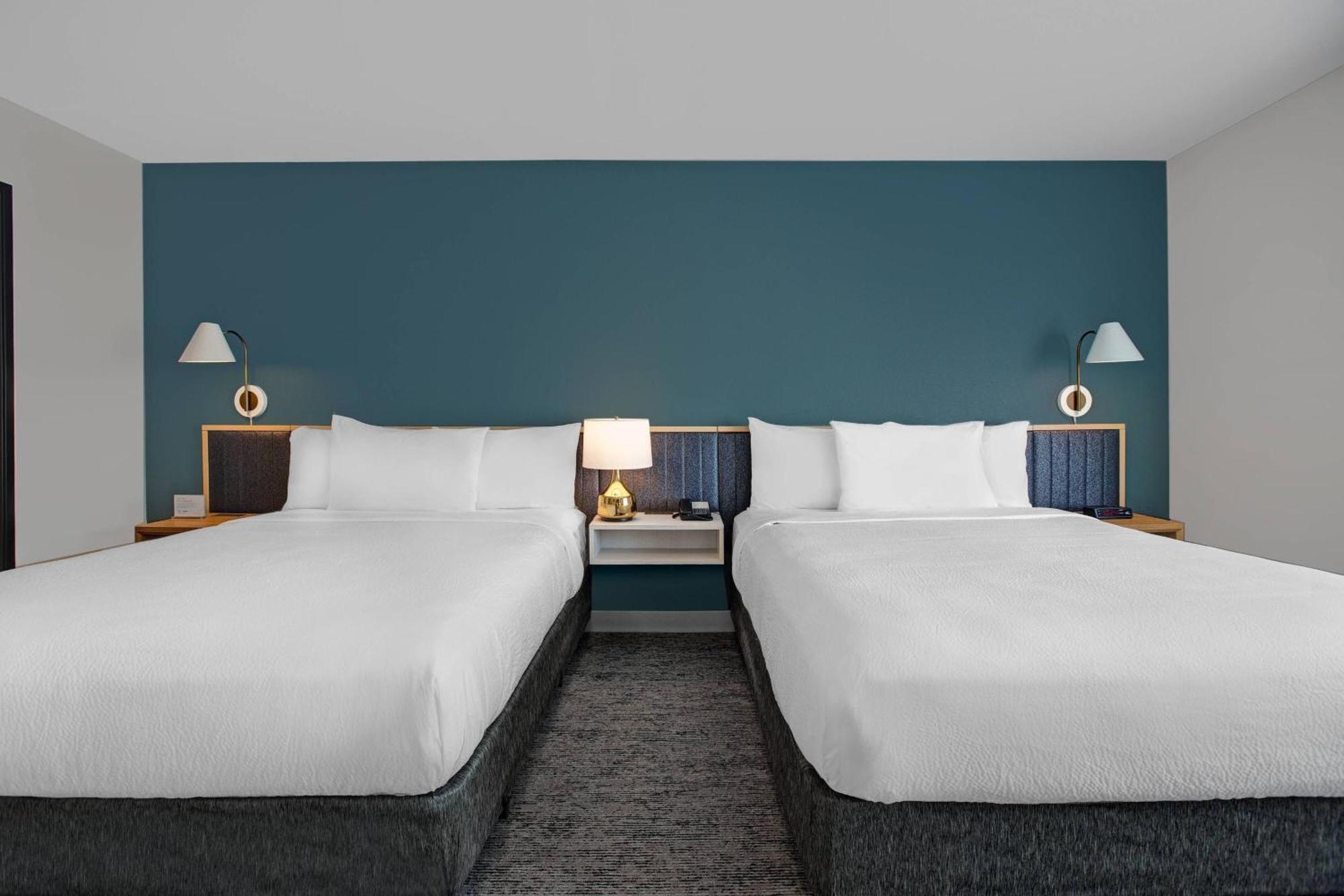 Towneplace Suites By Marriott Phoenix Glendale Sports & Entertainment District Extérieur photo